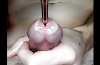 Stretching my hole to its bailiwick with vibrating urethral stepper