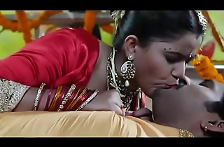 desimasala porn  Sexy bhojpuri smooching, navel kiss suhaagraat quality