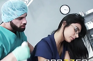 Doctors adventure - shazia sahari - bastardize pounds nurse while patient is abroad lay bare - brazzers