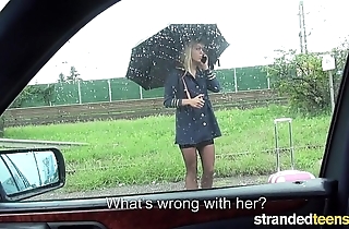 Strandedteens - hitchhiking steurtess can't live without flannel